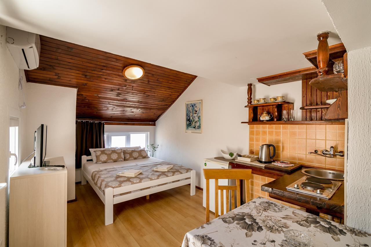 Apartmani Stefanovic Herceg Novi Exteriör bild